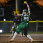 claudia martínez guió a las juanas de la upr de mayagüez a la victoria vía blanqueada, 5 0, sobre las tigresas de la uipr en el softbol femenino. (miguel rodríguez lai)