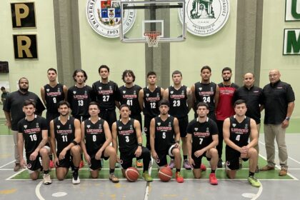 los leones de la upr de ponce empataron la serie semifinal con los taínos de la uagm. (suministrada)