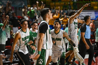 los tarzanes de la upr de mayagüez obligan a un decisivo en el baloncesto masculino. (miguel rodríguez lai)