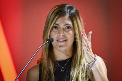 alondra negró compartió con los atletas homenajeados en la premiación valores del año 2023 2024 de la lai. (miguel rodríguez lai)