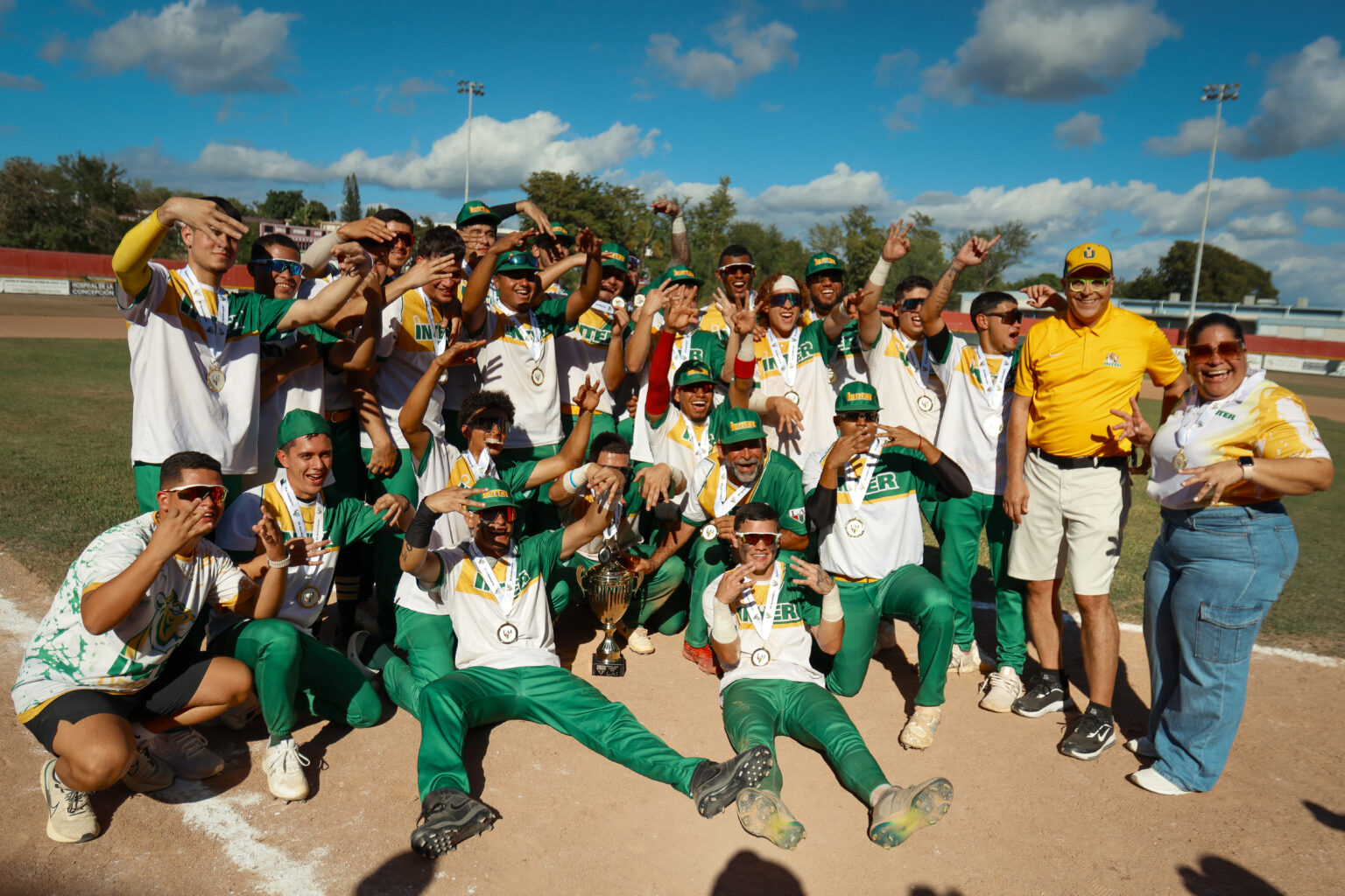 los tigres de la universidad interamericana son los tricapeones del béisbol en la lai. (archivo)