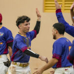 los gryphons de la caribbean a las puertas del campeonato en béisbol. (luis ortiz lai)