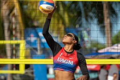 las taínas de la uagm en ruta al podio por tercer año consecutivo en voleibol de playa.jpg (luis ortiz lai)