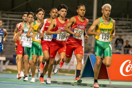 el segundo día de las justas de atletismo se atrasan por la inclemencia del tiempo.jpg (luis ortiz lai)