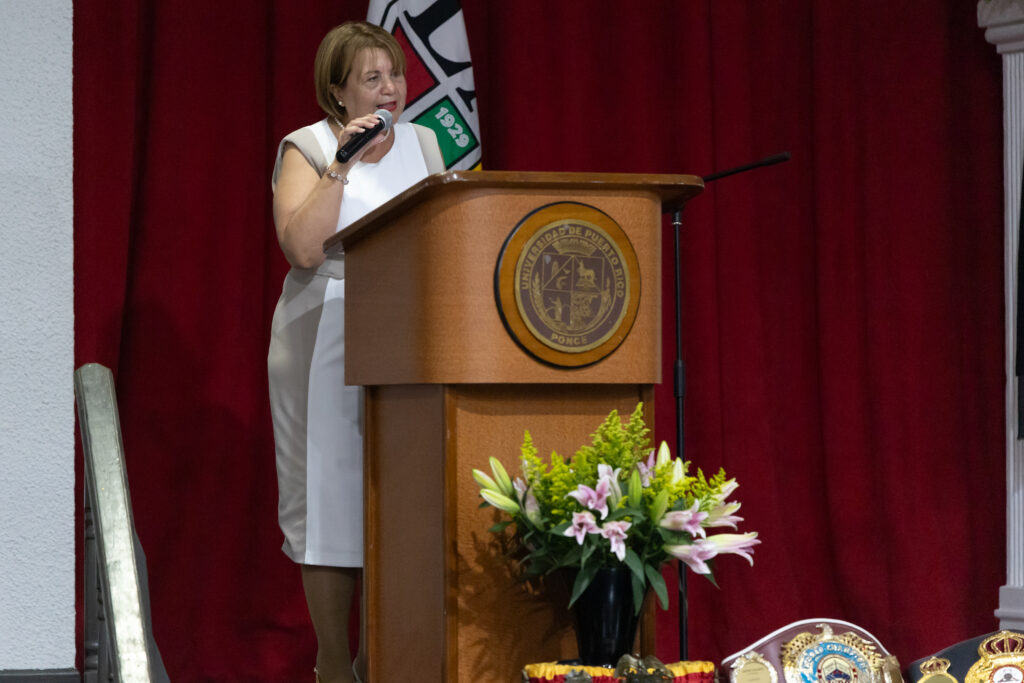 la doctora tessie cruz rectora de la upr de ponce. (luis ortiz lai)