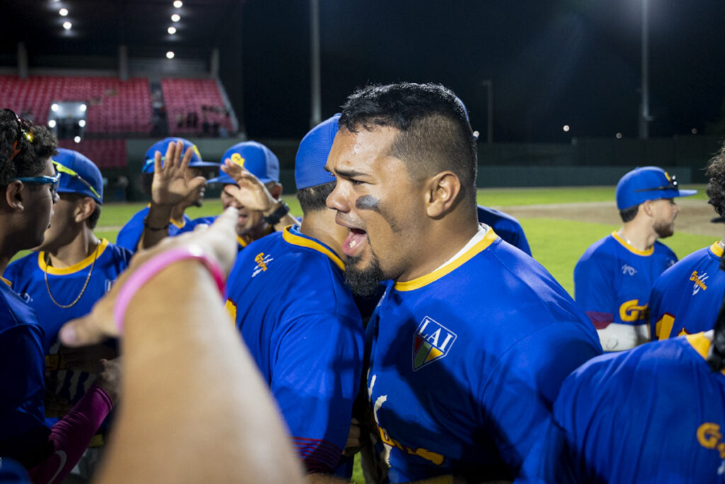 kenneth gelabert es el nuevo capitean de los gryphons de caribbean en el béisbol. (lai)