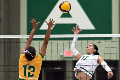 la uipr y la upr mayagüez será escenario de grandes partidos este lunes en el torneo de voleibol.jpg (l. minguela lai)
