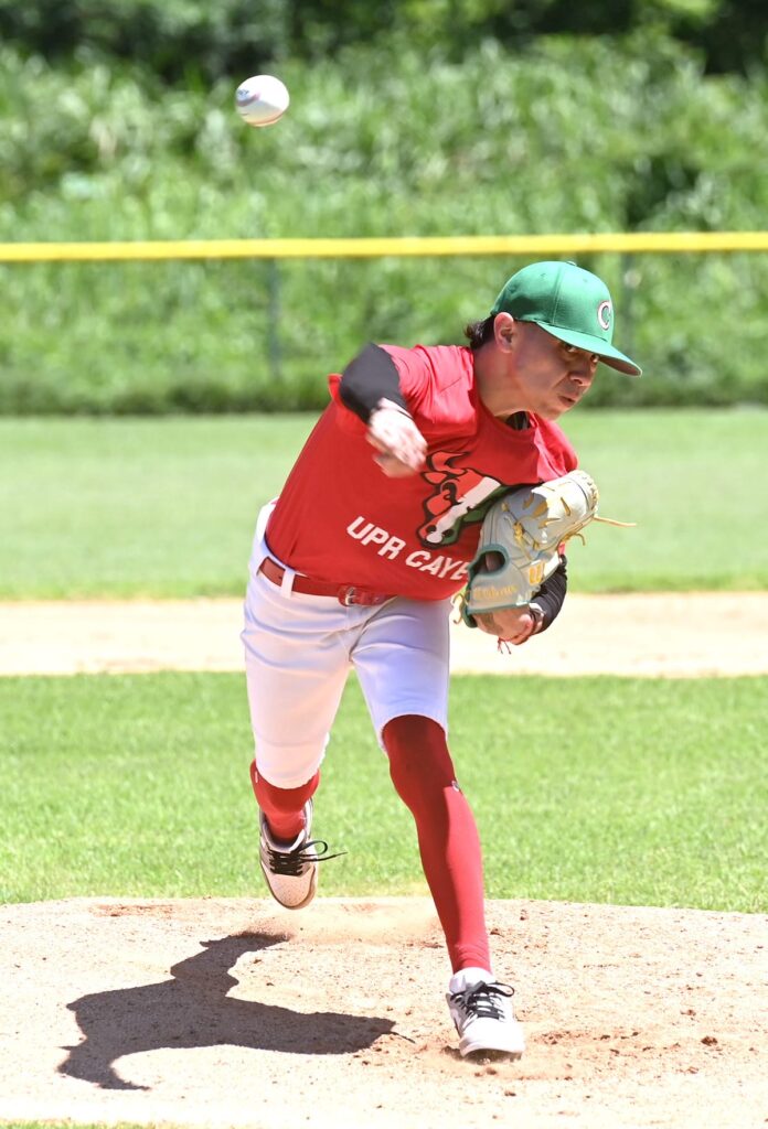 la upr de cayey junto bayamón y humacao están en un triple empate por la octava posición del béisbol de la lai. (luis f. minguela lai)