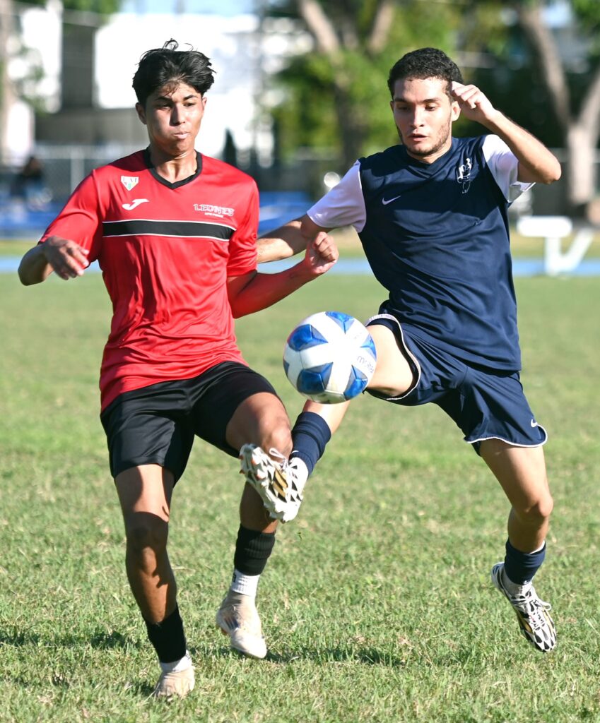 los vaqueros de la upr de bayamón eliminaron a la upr de ponce y estean en las semifinales del fútbol de la lai.jpeg (luis f. minguela lai)
