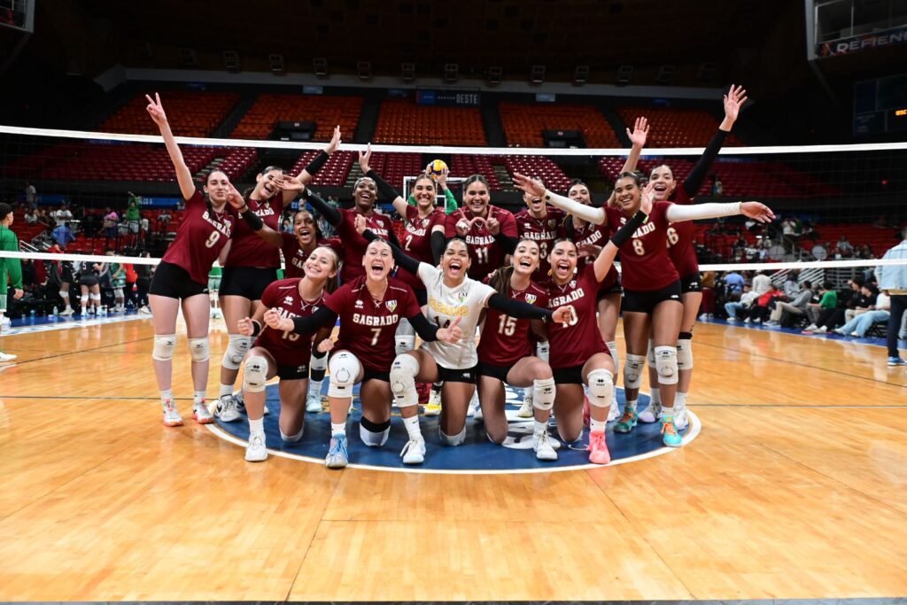 las delfinas de la usc buscan su primer campeonato del siglo 21. (jorge colón lai)