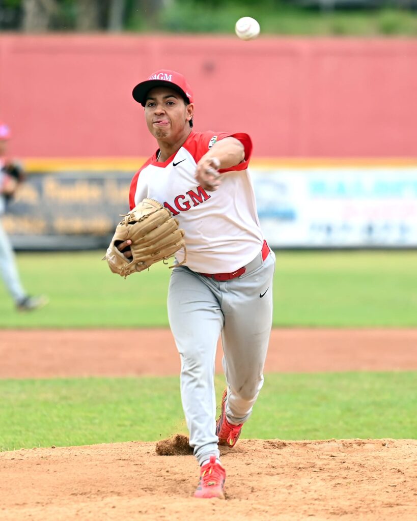 la uagm utilizó cuatro lanzadores para la victoria.jpeg (l. minguela lai)