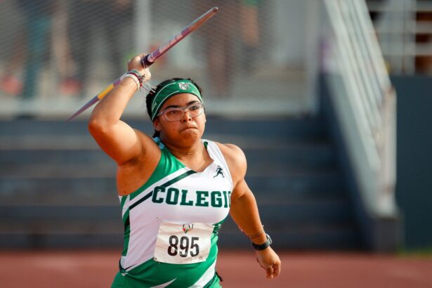 alianis torres marrero en su primer año de jabalina. (lai)