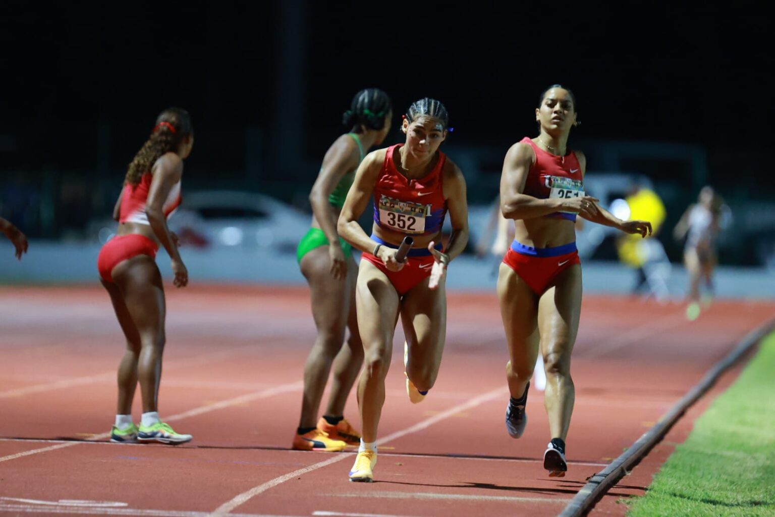 cierre plusmarquista