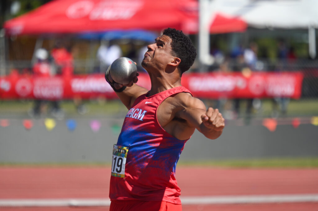 nathan villegas estuvo activo en la clasificatoria de disco y en bala (luis f. minguela lai)
