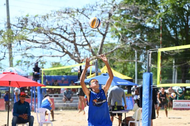 este sábado hombres y mujeres juegan por clasificar a las semifinales con rumbo al campeonato.jpeg (jorge colón lai)