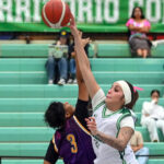 la upr de mayagüez pudo superar a la ucb y seguir su camino a las semifinales del torneo. (lai) 2