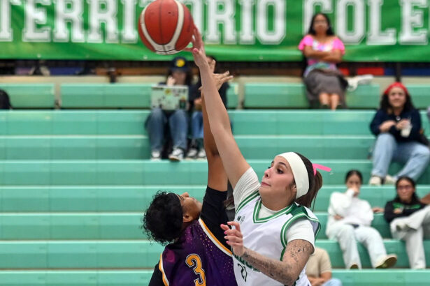 la upr de mayagüez pudo superar a la ucb y seguir su camino a las semifinales del torneo. (lai) 2