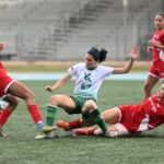 las campeonas juanas de la upr de mayagüez tienen la serie semifinal a su favor 3 1. (luis f. minguela lai)