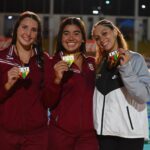 las delfinas de la usc están en control absoluto de las justas de natación.jpeg (jorge colón lai)