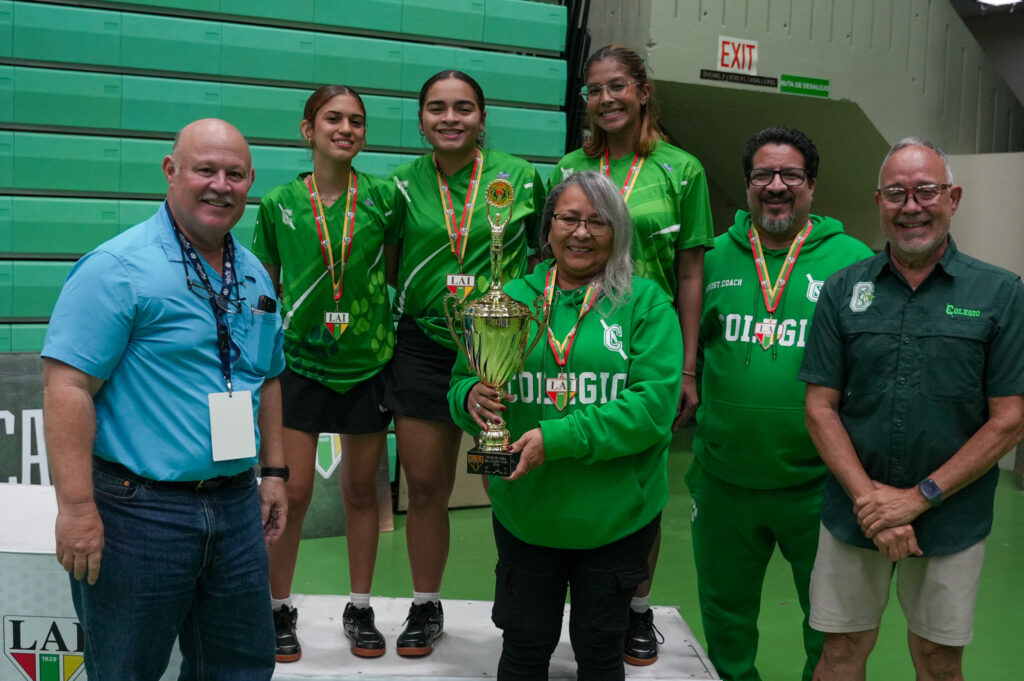 las juanas de la upr de mayagüez ganan el bronce en tenis de mesa. (luis ortiz lai)