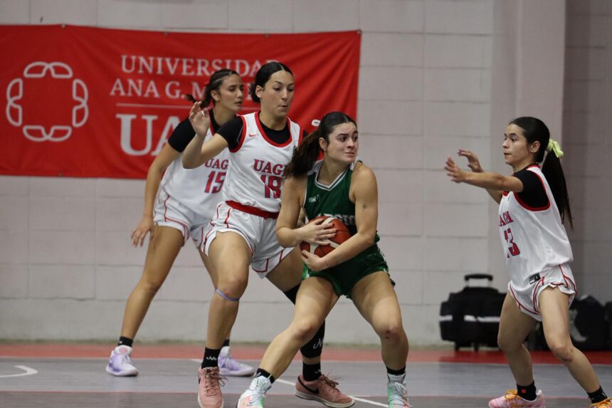 las taínas de la uagm obligan a un partido decisivo a las subcampeonas juanas de la upr de mayagüez. este será el lunes en gurabo. (sofia jimenez lai)