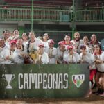 las taínas de la uagm revalidaron su campeonato de sóftbol.jpeg (luis ortiz lai)