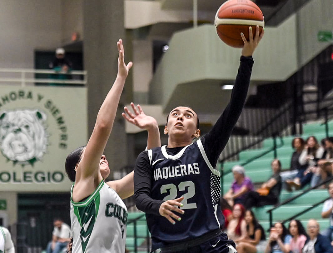 las vaqueras de la upr de bayamón entran con el mejor promedio por equipo a los playoffs del baloncesto de la lai.jpg (luis f. minguela lai)