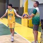 christpher soto durante el entrenamiento con el dirigente edwin peña previo al viaje a hondurasjpeg (luis f. minguela lai)