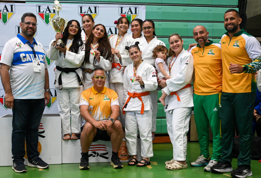 las tigresas de la uipr finalizaron en el tercer lugar global en el judo.jpg (luis f. minguela lai)
