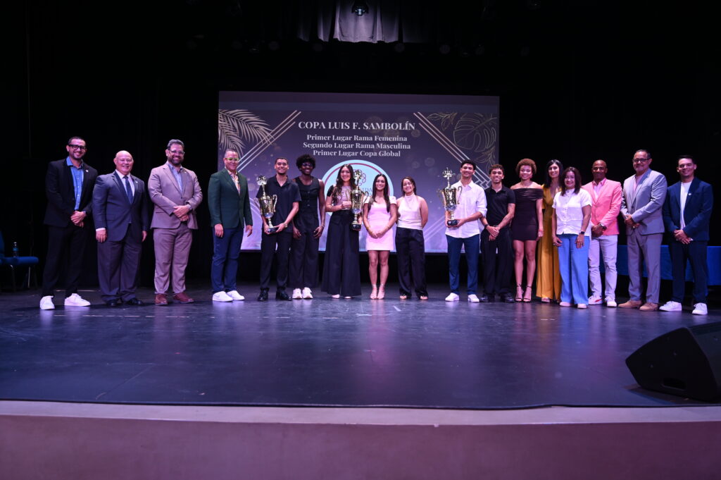 la uagm ganadora de la copa luis f. sambolin. (luis f. minguela lai)