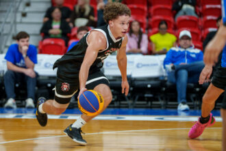 los leones de la upr de ponce eliminan a los tigres de la uipr campeones del 2025 de la lai.jpg (luis ortiz lai)